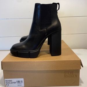 Steve Madden Revised Bootie New In Box Size 8